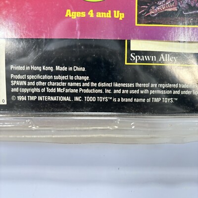 Todd McFarlane's Spawn Flying Cape Ultra-Action Figure 1994 w