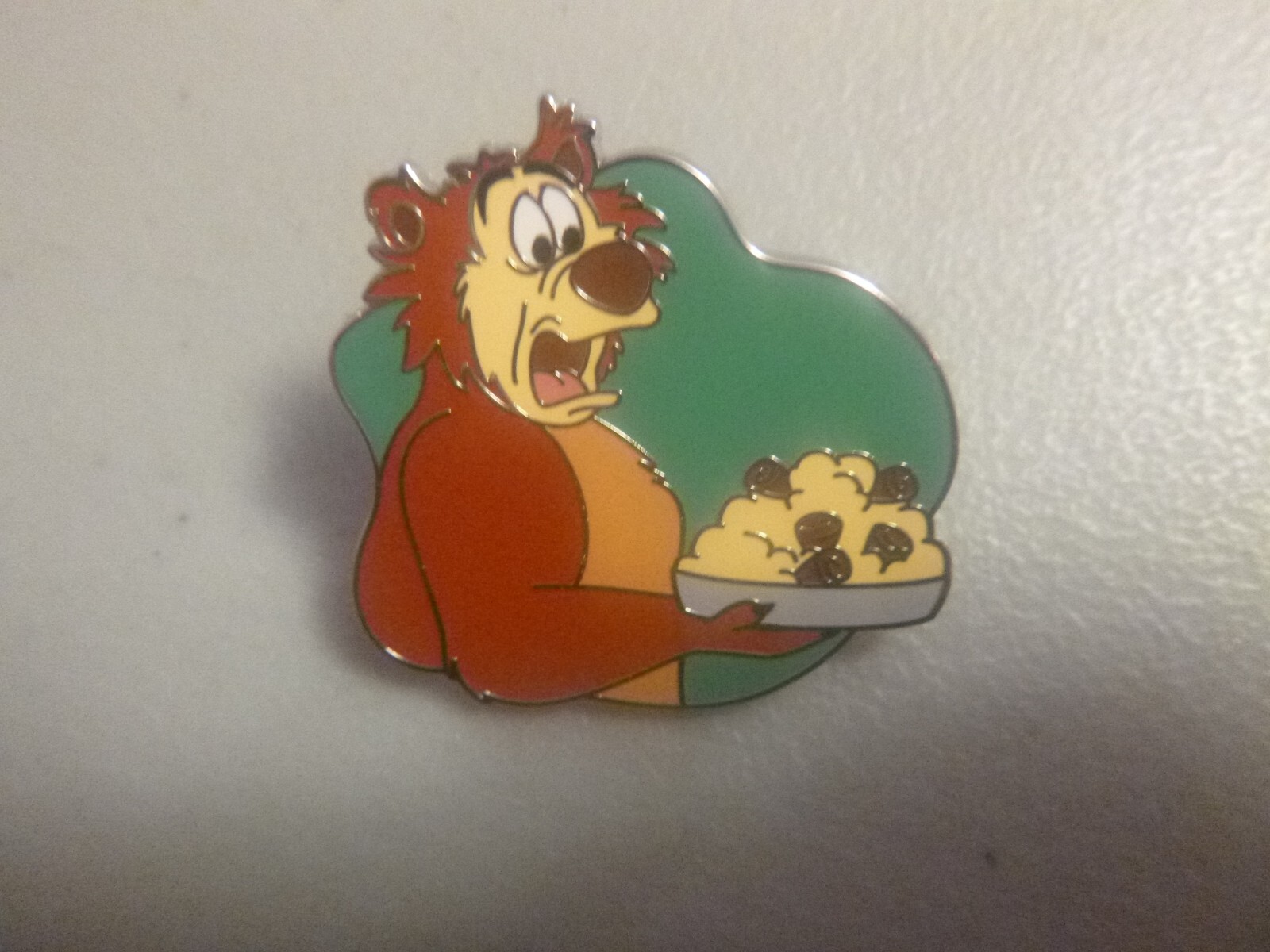 Disney Pin - 2025 Magical Chefs Mystery Series Pin - Humphrey the Bear