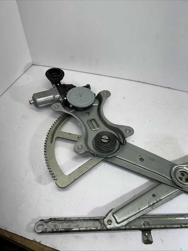 Toyota FJ Cruiser 2007-2014 regulador ventana puerta delantera izquierda + motor conductor Foto 2 de 4