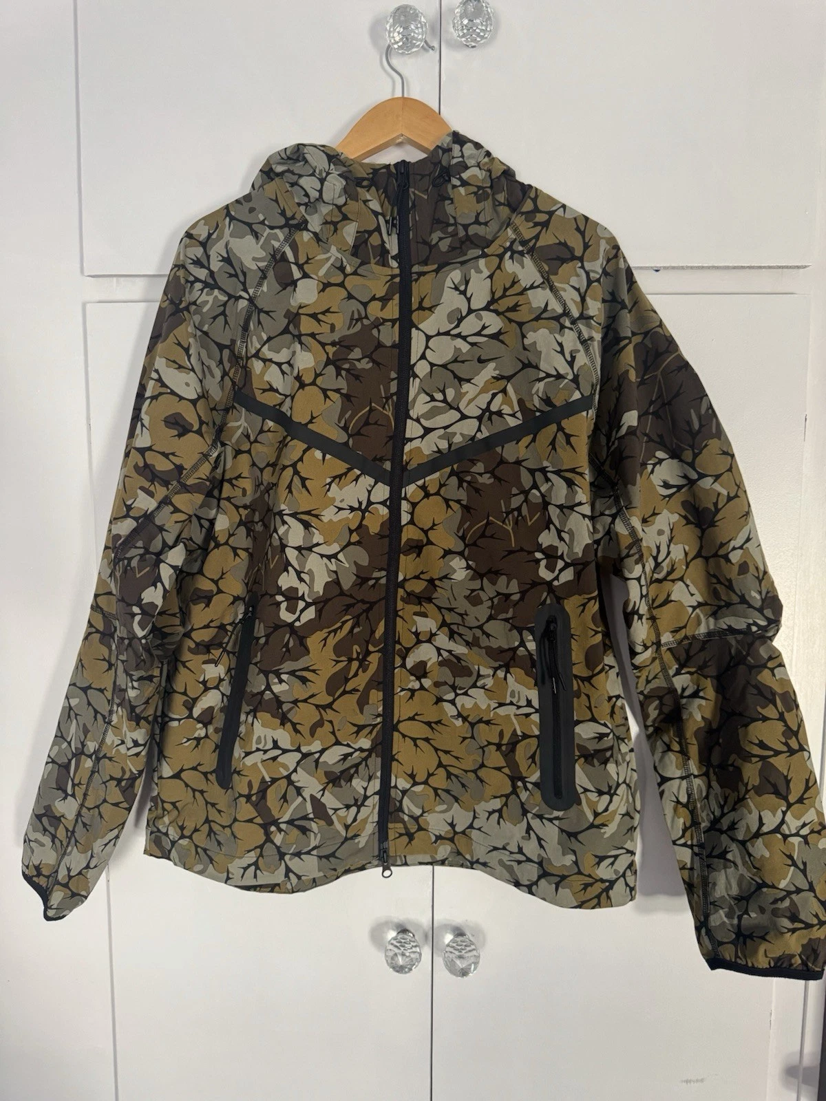 Nike Tech Woven Full-zip Windrunner Men's Jacket Size M