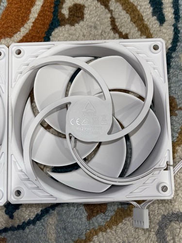 ARCTIC P12 Max 120mm Case Fan max 3300 RPM PWM (White) ACFAN00293A 3 Fans - Afbeelding 4 van 8
