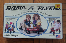 VINTAGE 90'S RADIO FLYER MODEL 5 WAGON RED BRAND NEW IN BOX