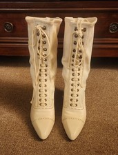 VTG STUART WEITZMAN CO 7AA Victorian Revival Cream Leather/Fabric Granny Boots