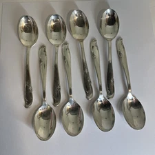 8 tablespoons Wm Rogers Mfg Co Extra Plate Silver plate Allure/Teatime Flatware 