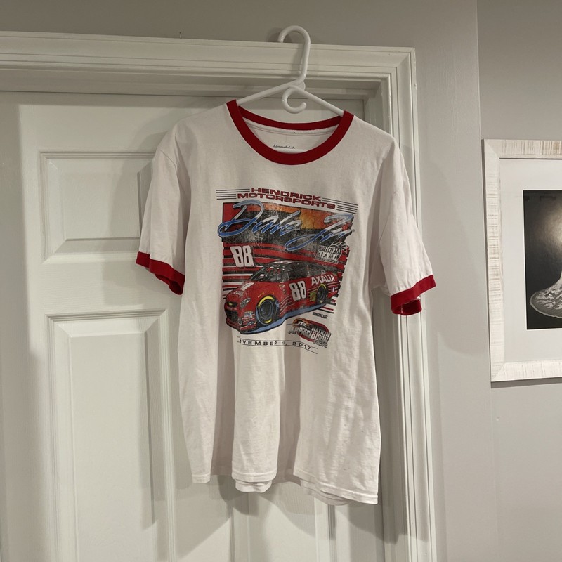 Dale Earnhardt Jr. #88 Hendrick Motorsports Homestead Miami Ringer T-Shirt XL