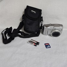 Canon PowerShot SX110 IS 9MP 10x Zoom Digital Camera Bundle Silver