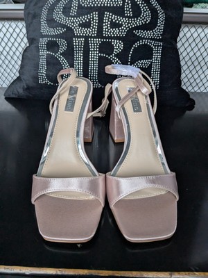 Asos Be Mine Braut-Plateausandalen mit Blockabsatz rosa blush Satin UK 6 neu mit Karton 