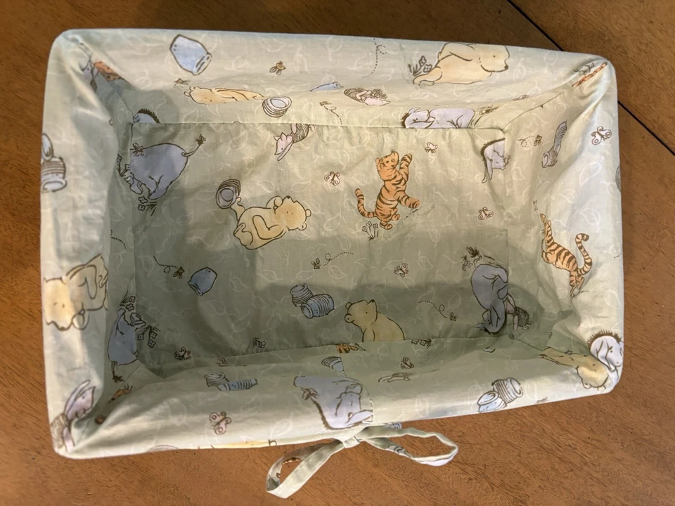 Clásico Winnie the Pooh Tela Forrada Cesta de Almacenamiento Guardería Organizador 12x8x4" Foto 2 de 4