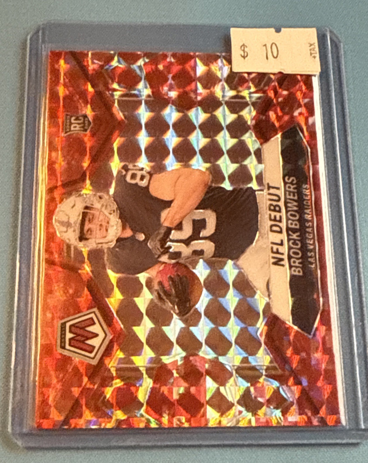 2024 Panini Mosaic - NFL Debut Brock Bowers #286 Red Mosaic Prizm (RC)