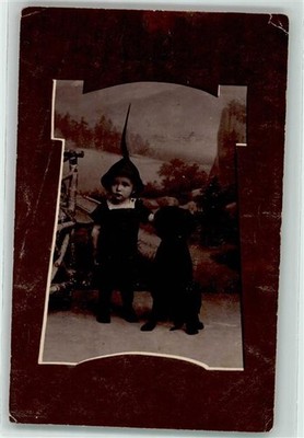 39286902 - Private Photo Toddler with Dog Photo Studio Child Wear