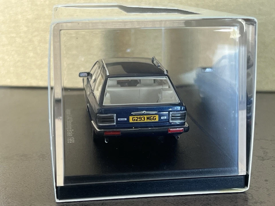 NEO Scale Models 47040 Jaguar XJ40 Shooting Brake - Bild 3 von 4