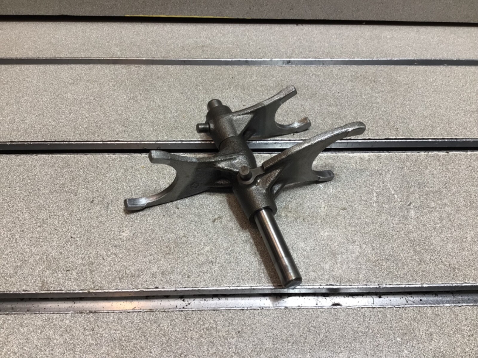 Shift Rails And Forks Suzuki GS425,GS425E,shift fork,fork set,shift rail,transmission | eBay