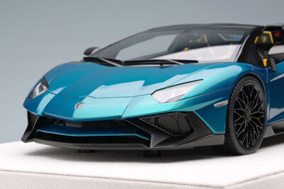 EIDOLON 1/18 Lamborghini Aventador LP750-4 SV Roadster 2015 Green