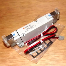 SMC Pneumatics 24VDC Coils 0.15-0.7MPa Double Solenoid Valve SYJ7340-5MZ