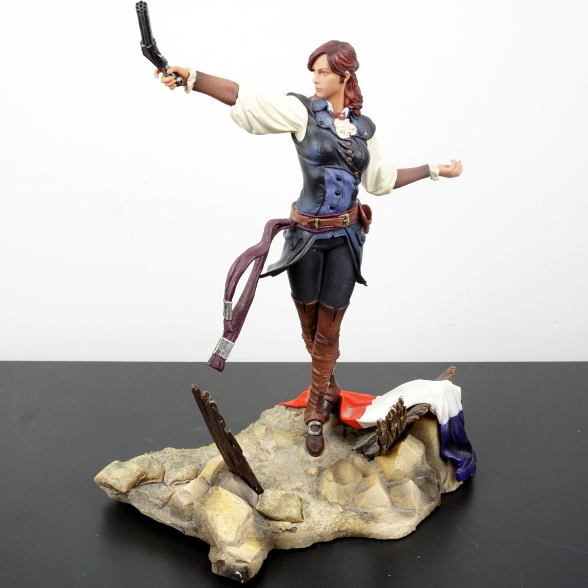 Ubisoft Figurine Assassin's Creed Unity - Elise The Fiery Templar