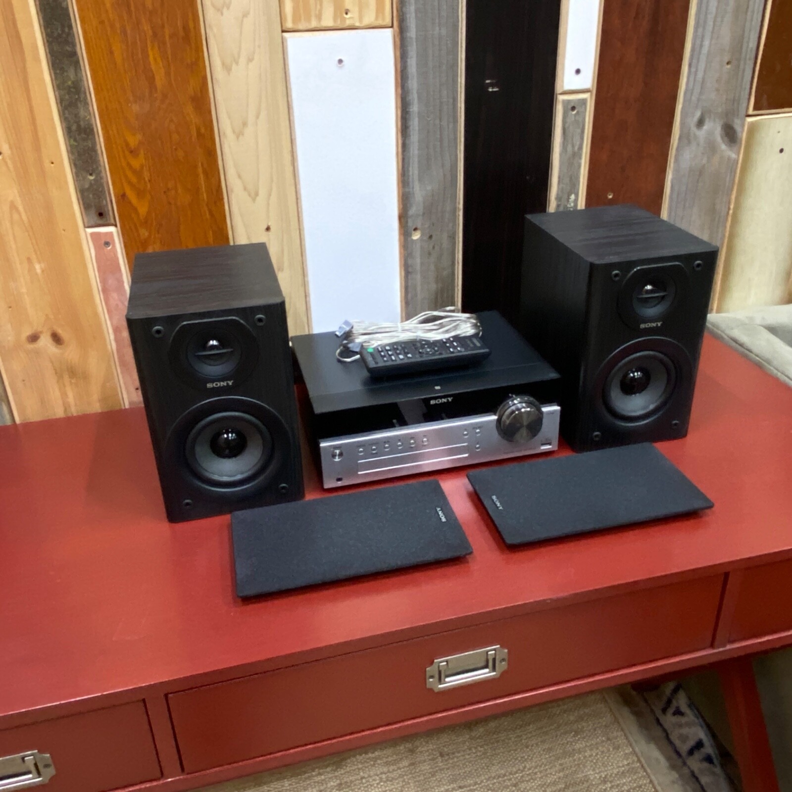 Sony CMTSBT100 Bluetooth CD USB Bookshelf Micro Stereo System