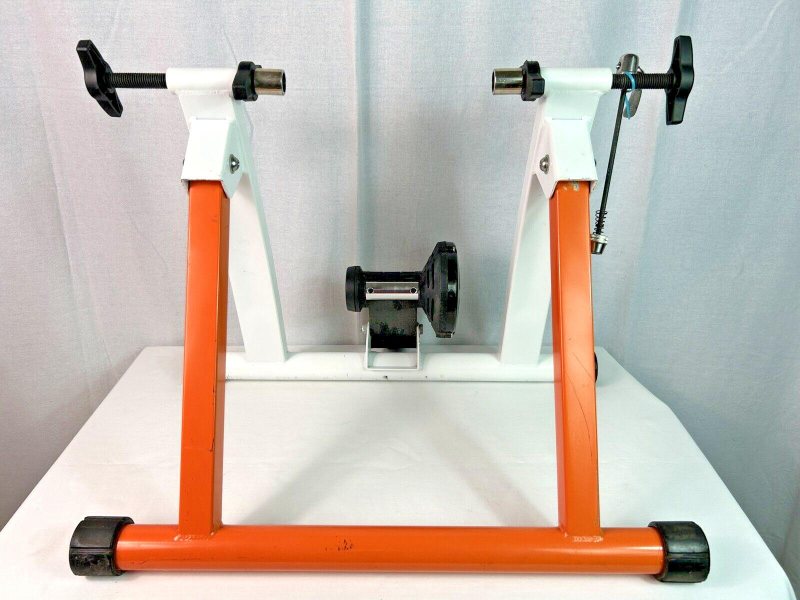 Sunlite F-2 Magnetic Indoor Bike Trainer Exercise Stationary w/ Steel Cap Skewer