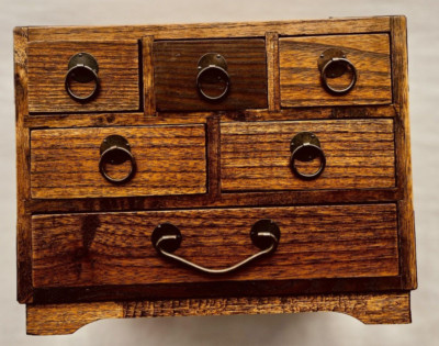 Japanese 6 Drawer Tansu Chest With Black Metal Corners & Dovetail Joinery EUC