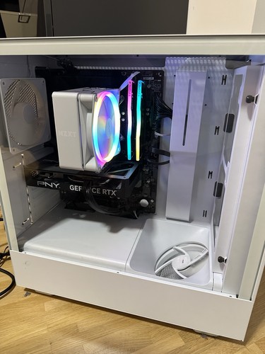 Gaming PC RTX 4060 | i5-13400F | 32GB RAM | Win 11 | Top Zustand