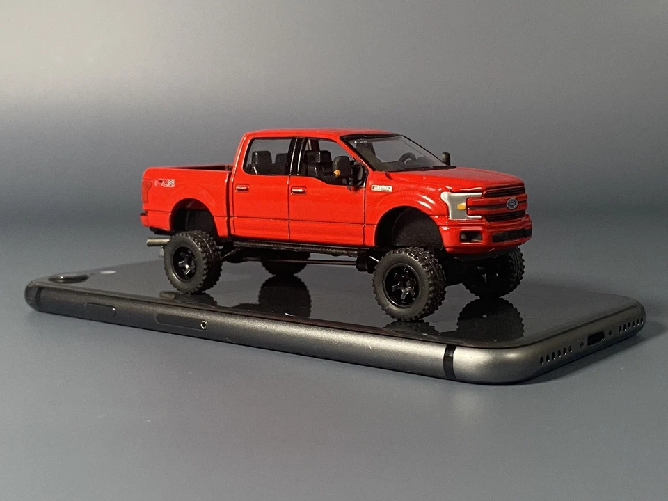 1/64 Customized/ Lifted Ford F-150 Diecast Model Toy Pickup Truck - Image 4 of 4