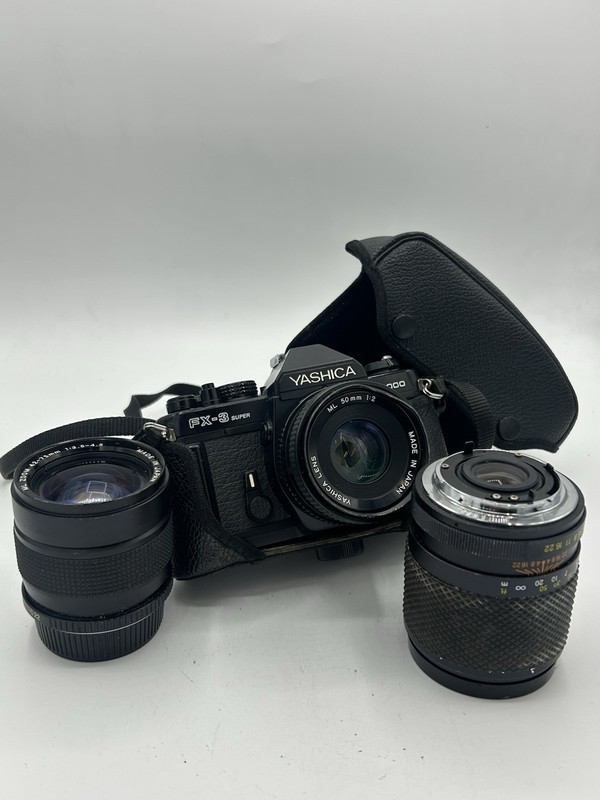 Yashica FX-3 Super 2000,ML 50mm F2, ML 42-75mm F3-4.5,YS 135mm F2.8 (NOT TESTED)