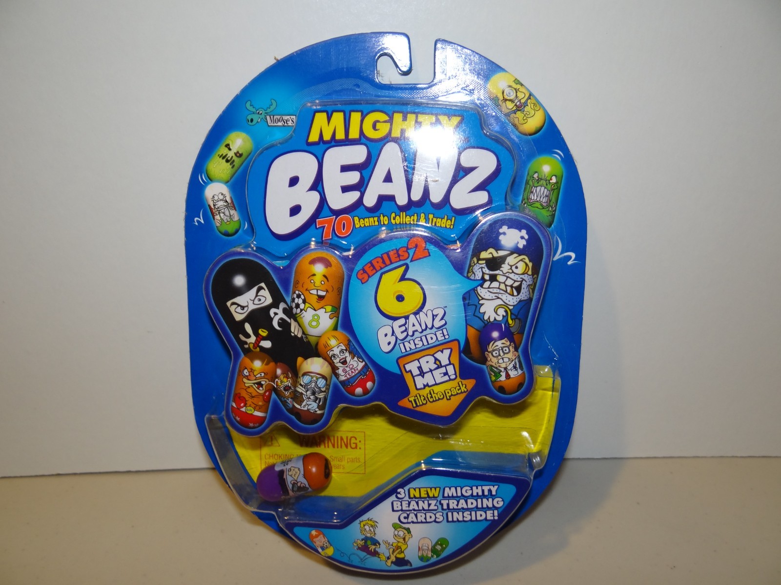 2003 Mighty Beanz Series 2 - New in Sealed Package! 6 Beanz &3 Trading Cards!