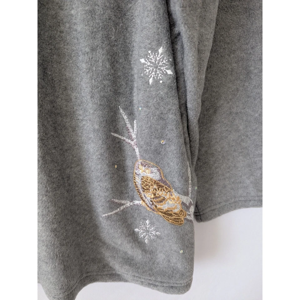 Quacker Factory Fleece Shacket Size L Gray Owl Snowflake Winter Embroidered - Image 4 of 4