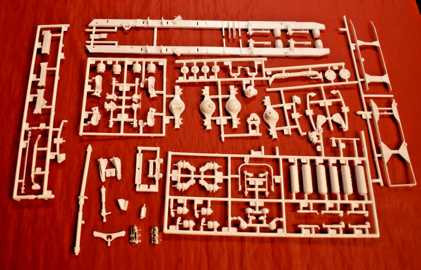 Revell Level 5 Peterbilt 359 Chassis 1/25