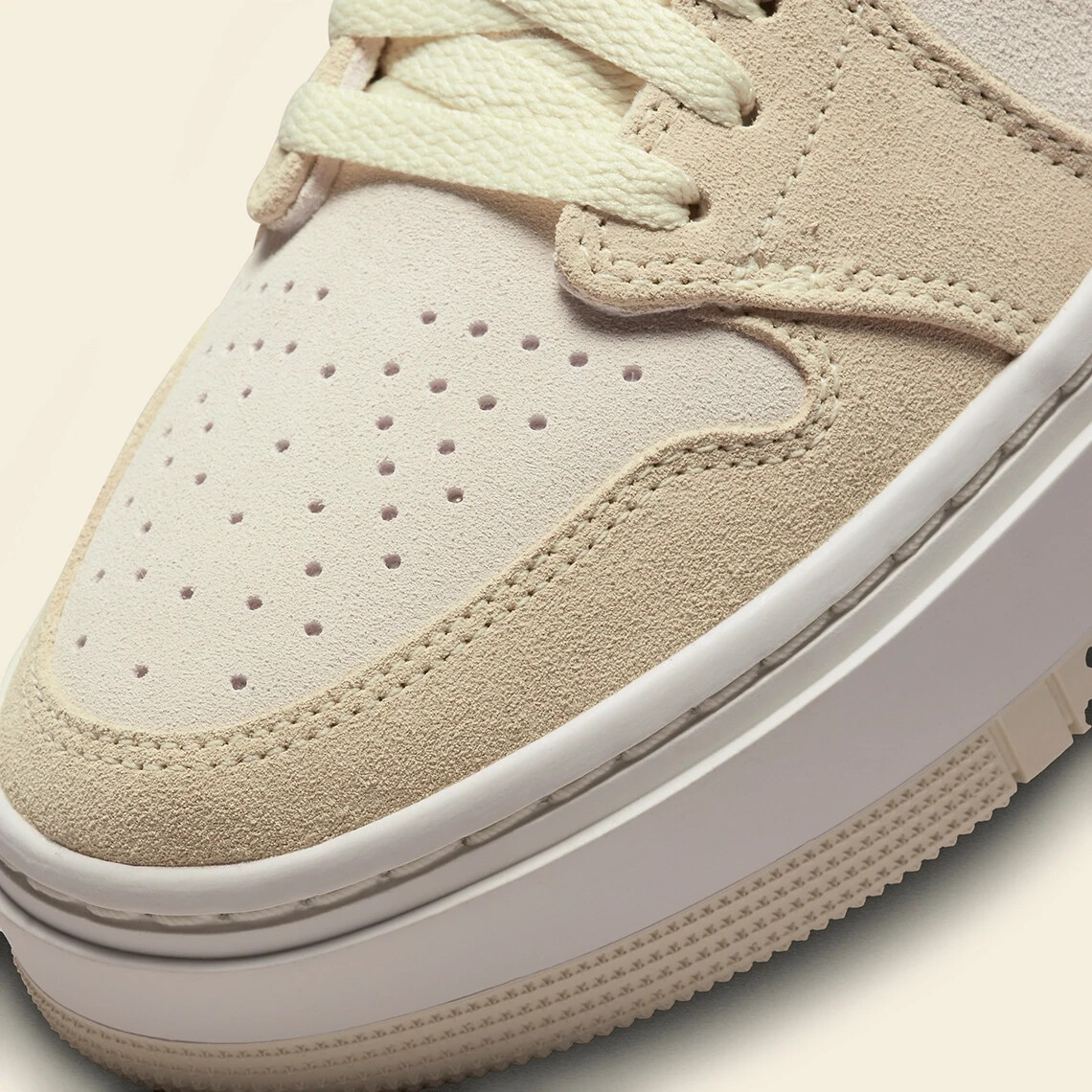 完売品　NIKE Air Jordan 1 Elevate Low ベージュ Nike Air Jordan 1 Elevate Low Coconut Milk Sail Beige DH7004