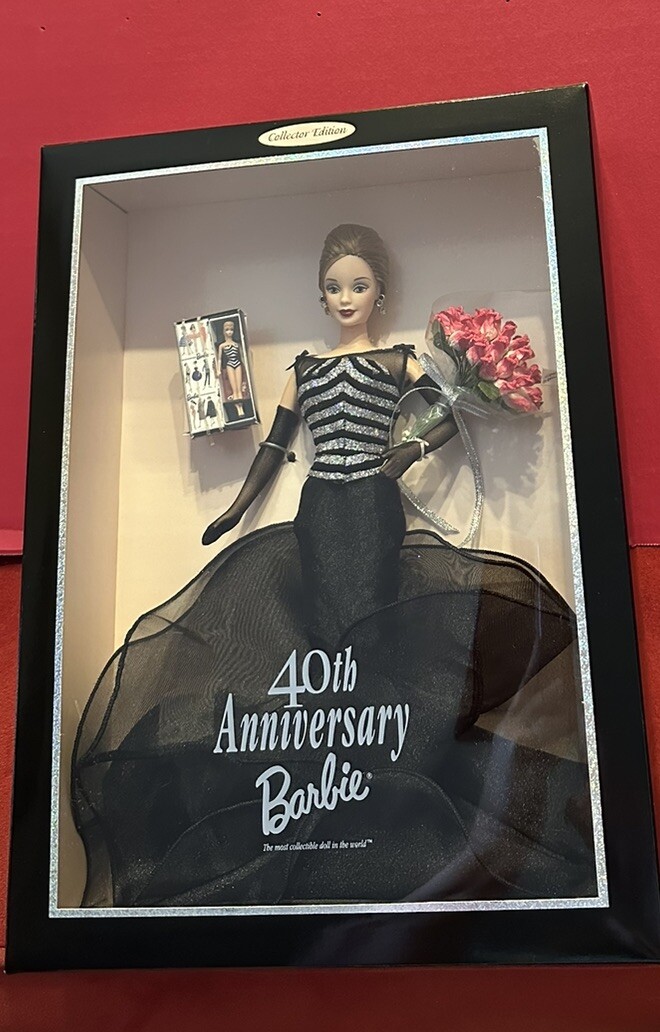 1999 40th Anniversary Barbie 21384 includes mini 1959 Barbie | eBay