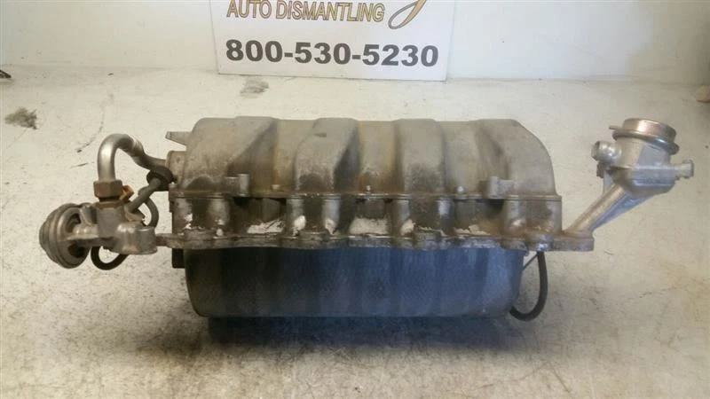 Mercedes-Benz ML500 2002-07 - Colector de admisión - 1131400701 - R282178 Foto 2 de 4