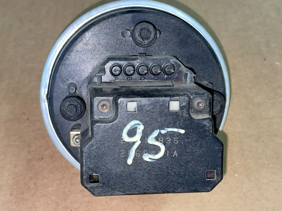 Заводской сервопривод круиз-контроля Corvette C4 GM 90 91 92 93 94 95 96 - Изображение 4 из 4