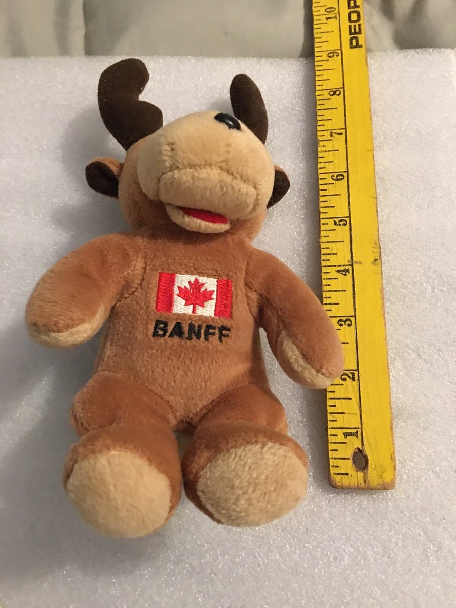 Reindeer Canadian Flag Marked BANFF Stuffed Animal B23 7 inches