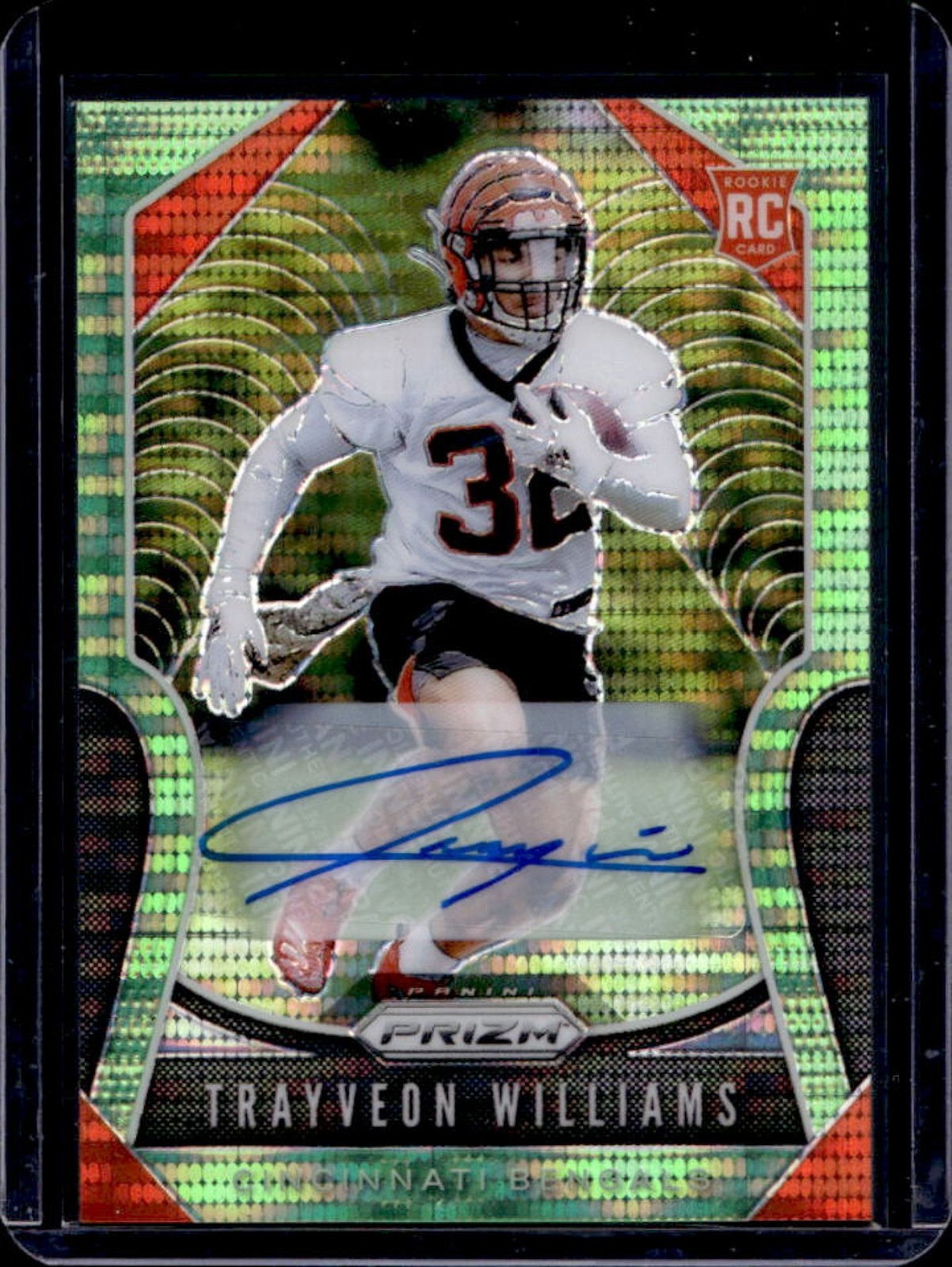 Trayveon Williams Panini Prizm #329 Autograph-Neon Green Pulsar