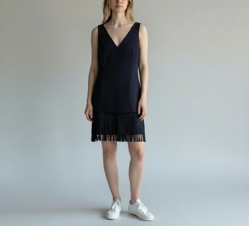 Neil Barrett, Neil Barrett Gerade Geschnittenes Kleid Damen (EU) 40 Ärmellos Fransen Mini
