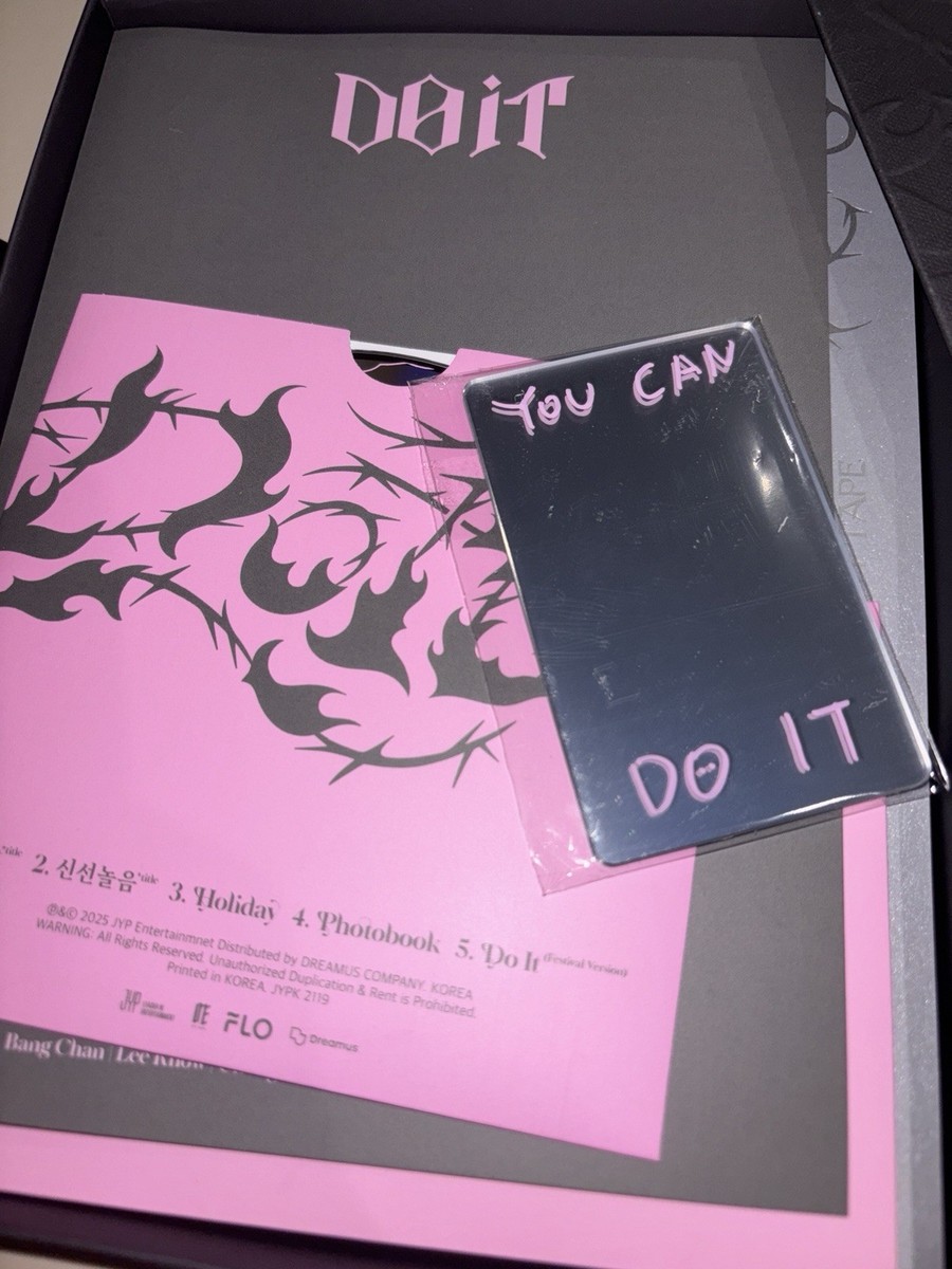 STRAY KIDS [DO IT] All Member Autographed Signed Album STRAYKIDS