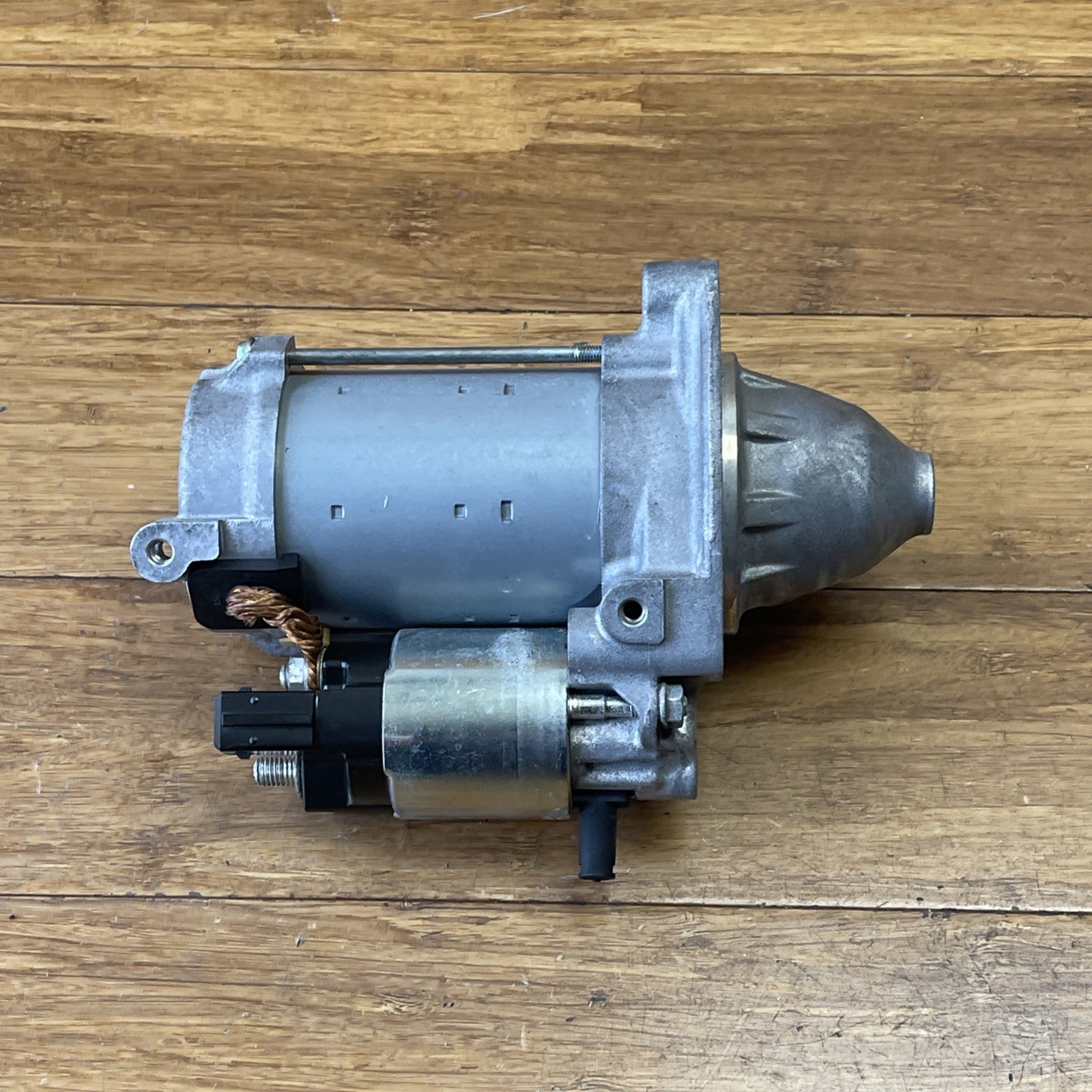 Rolls-Royce Dawn 2017-2023 Starter motor P/N 12417566337
