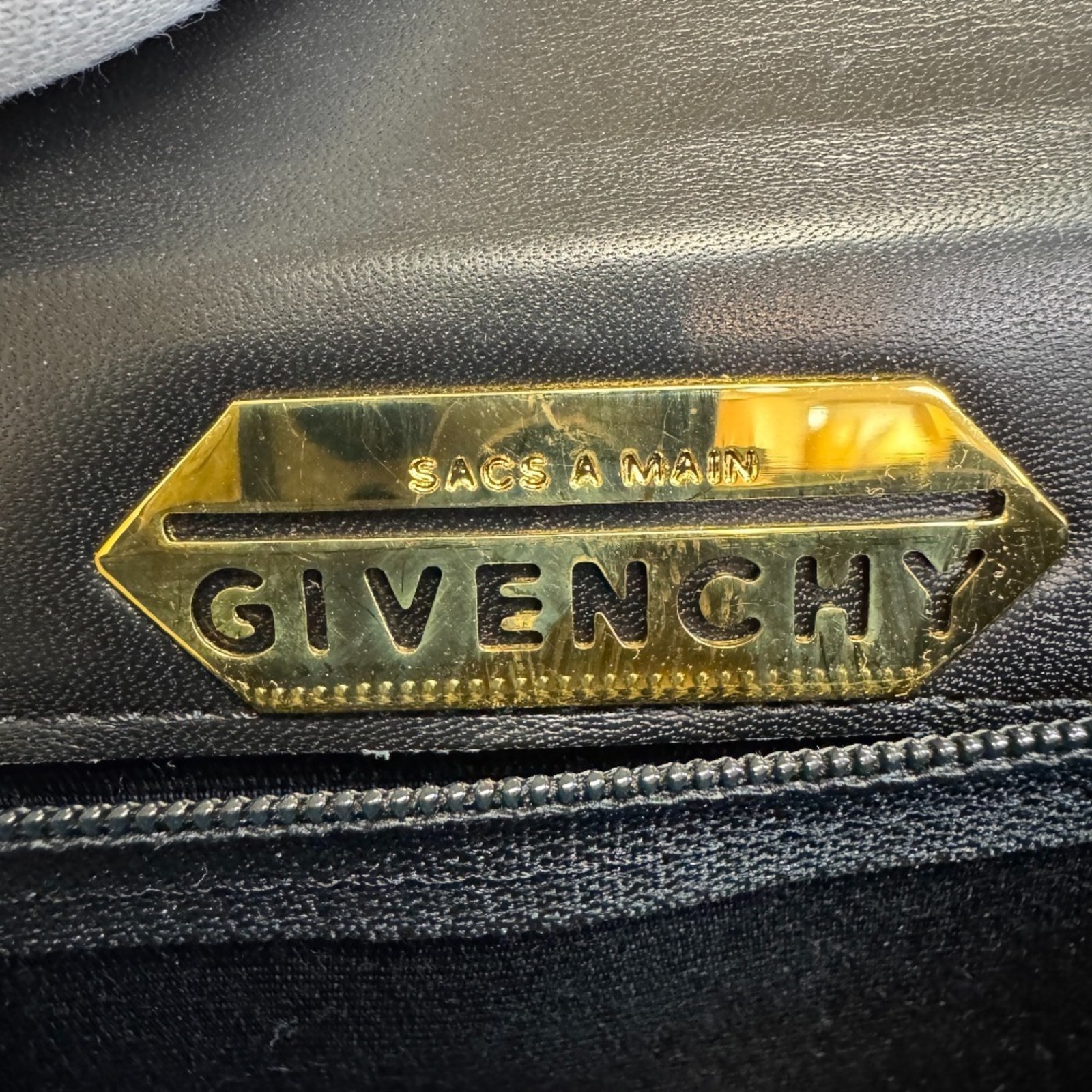 GIVENCHY Button Handbag Black Women's GZl1f7vr thumbnail 14