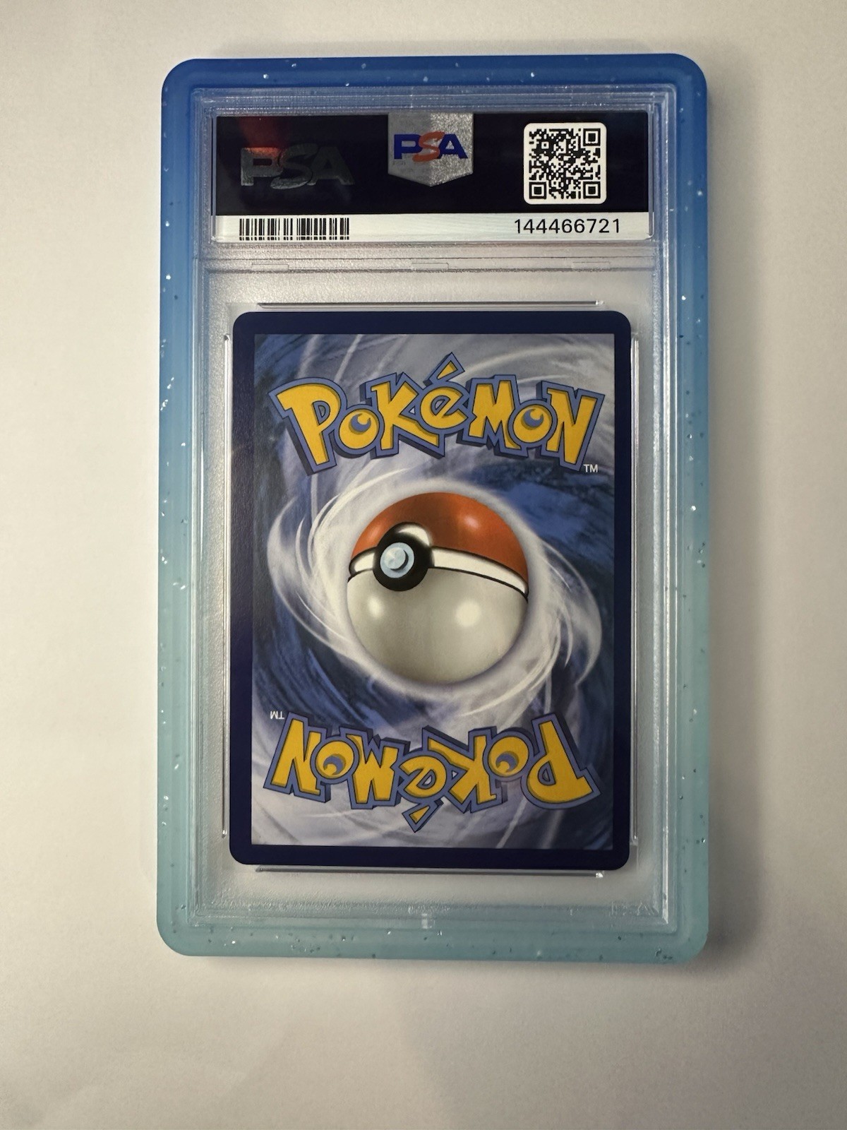 PSA 10 2022 Pokemon SWSH Silver Tempest Lugia V 186/195 Alt Art Holo view 2