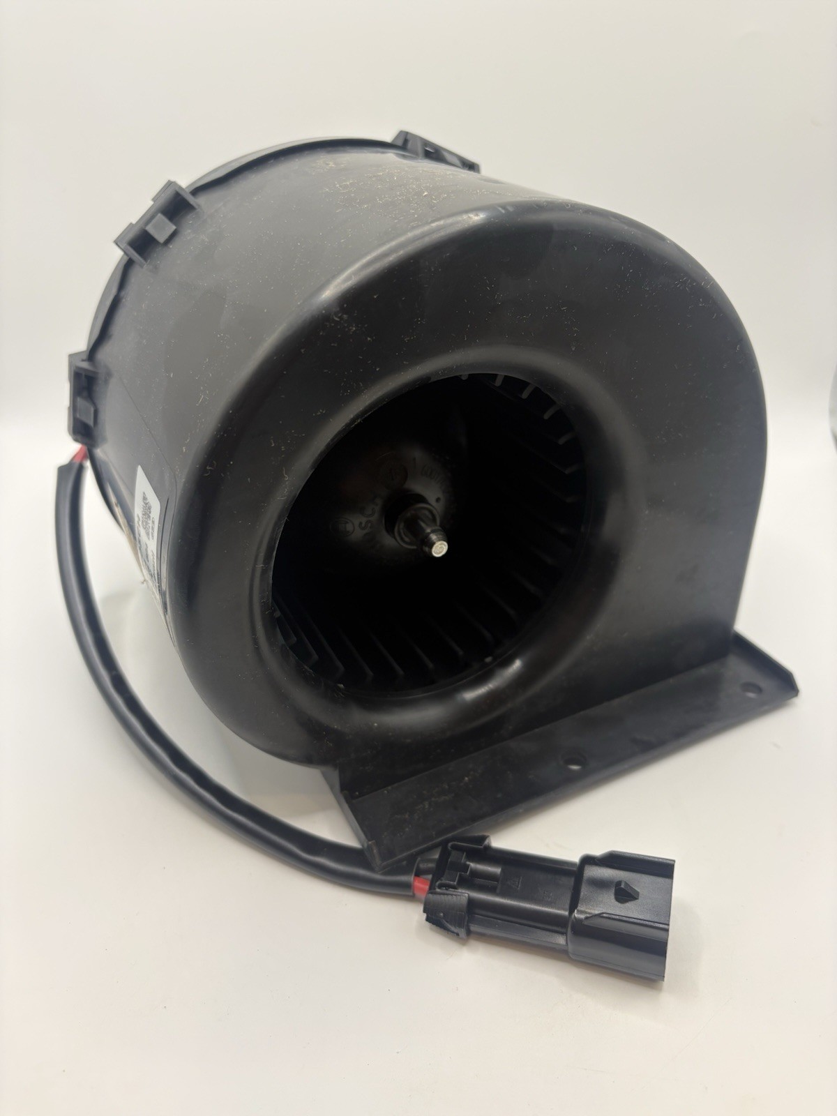 BOSCH 0130115604 DC motor New