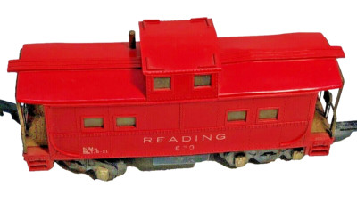 American Flyer # 630 Reading  Caboose in S Scale