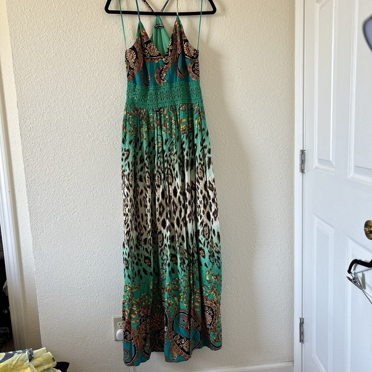 Fashion Nova Womens Maxi Dress Medium Crochet Lace Lined Cheetah Floral Party Fashion Nova Womens Maxi Dress Medium Crochet Lace Lined Cheetah Floral Party