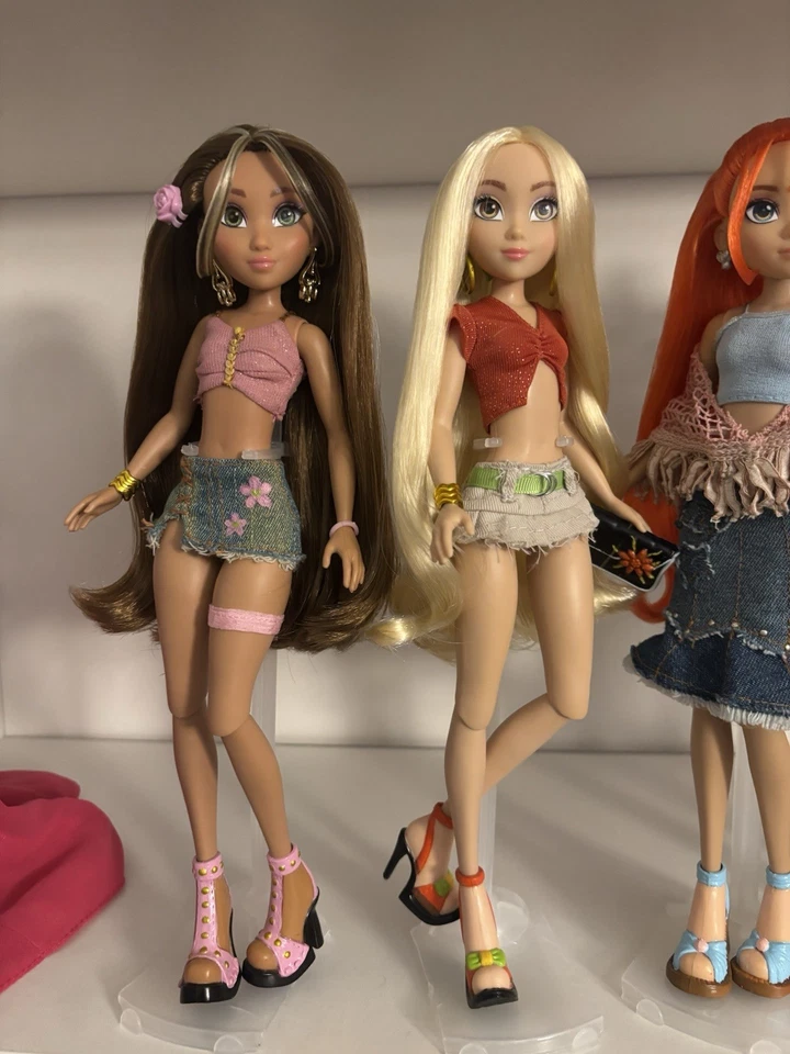 Winx Club Reboot Doll Lot of 5 Playmates OOAK The Magic is Back - Image 2 of 4