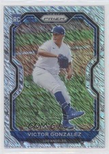 2021 Panini Prizm Shimmer Prizm 7/7 Victor Gonzalez #17 1m8