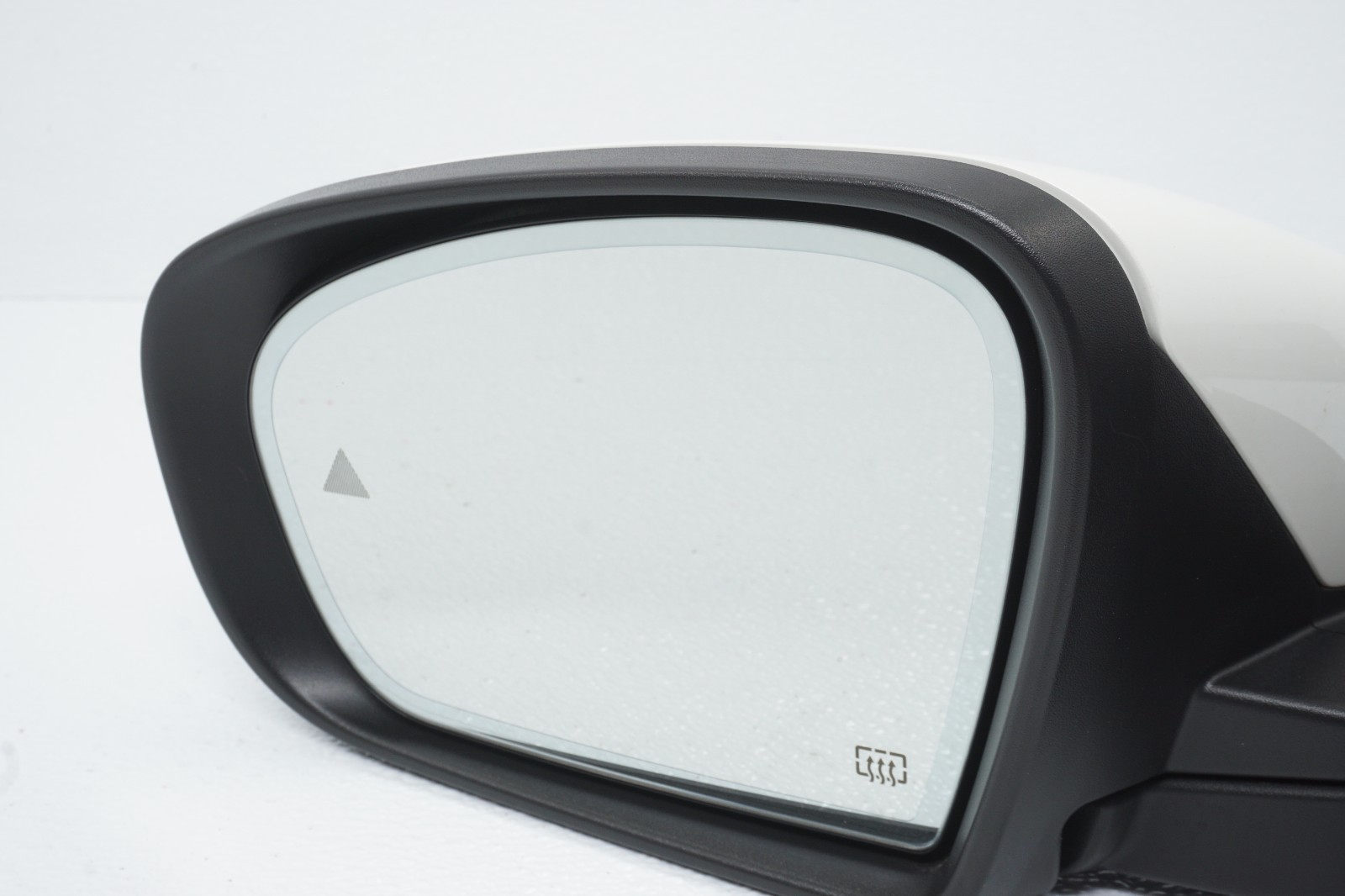 2017-2020 MASERATI GHIBLI OEM FRONT LEFT SIDE BLIND SPOT WING MIRROR 28K