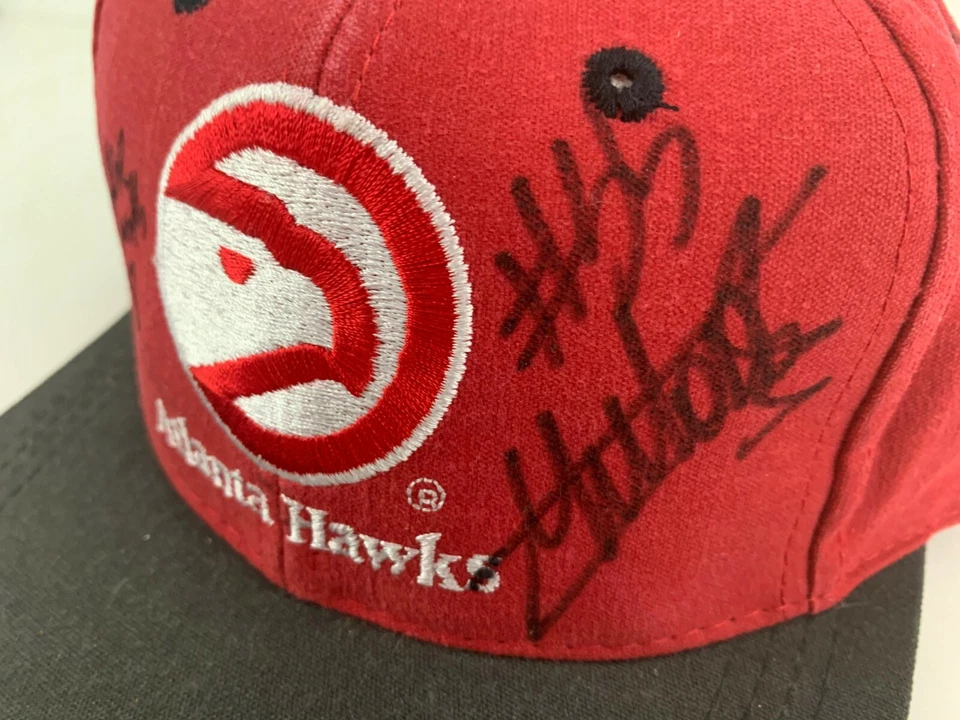 Бейсболка Atlanta Hawks Steve Smith Dikembe Mutombo с автографом подписанная 90-е новая - Изображение 4 из 4