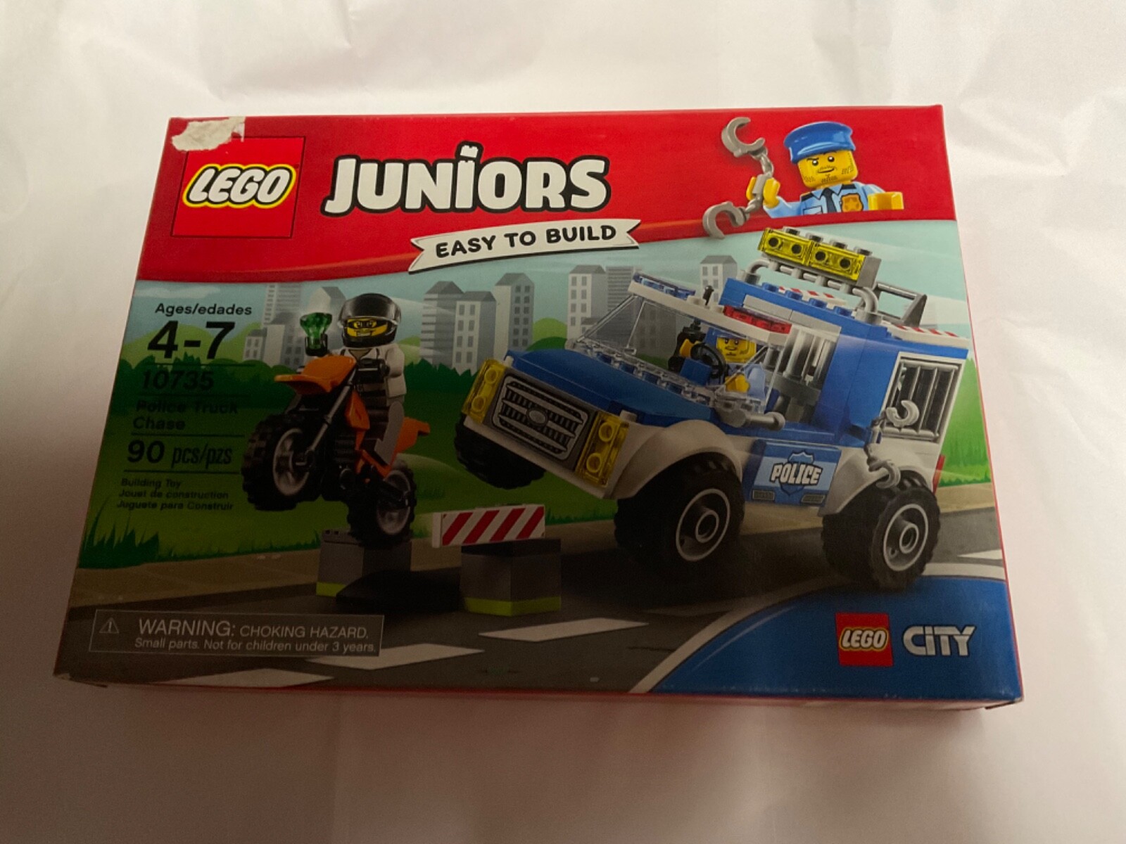 LEGO CITY JUNIORS (Ages 4-7) Police Truck Chase - Set 10735 - 2017 Sealed