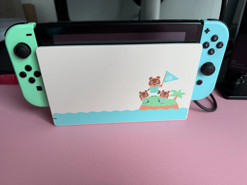 Nintendo Switch Animal Crossing: New Horizons Edition w/ Animal Crossing case - Image 2 of 4