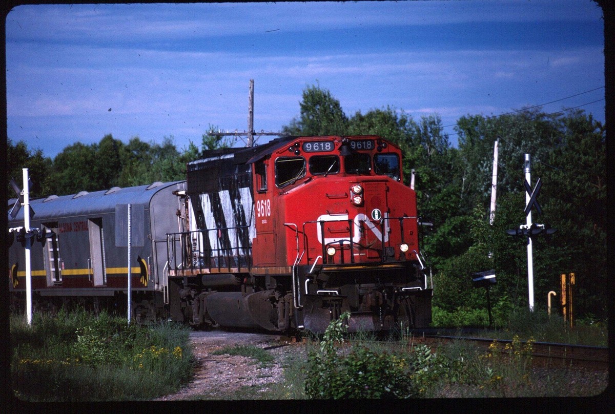 Original Rail Slide - CN Canadian National 9618+ Sault Ste Marie ON  7-19-2003