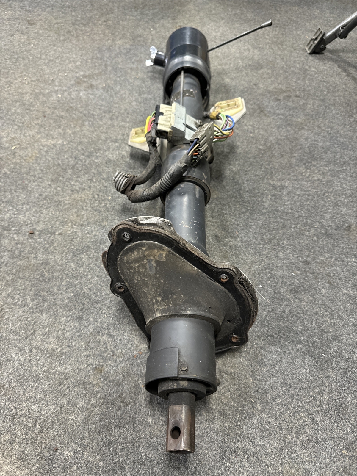 198791 floor SHIFT MANUAL TILT STEERING COLUMN Ford f150 f250 350